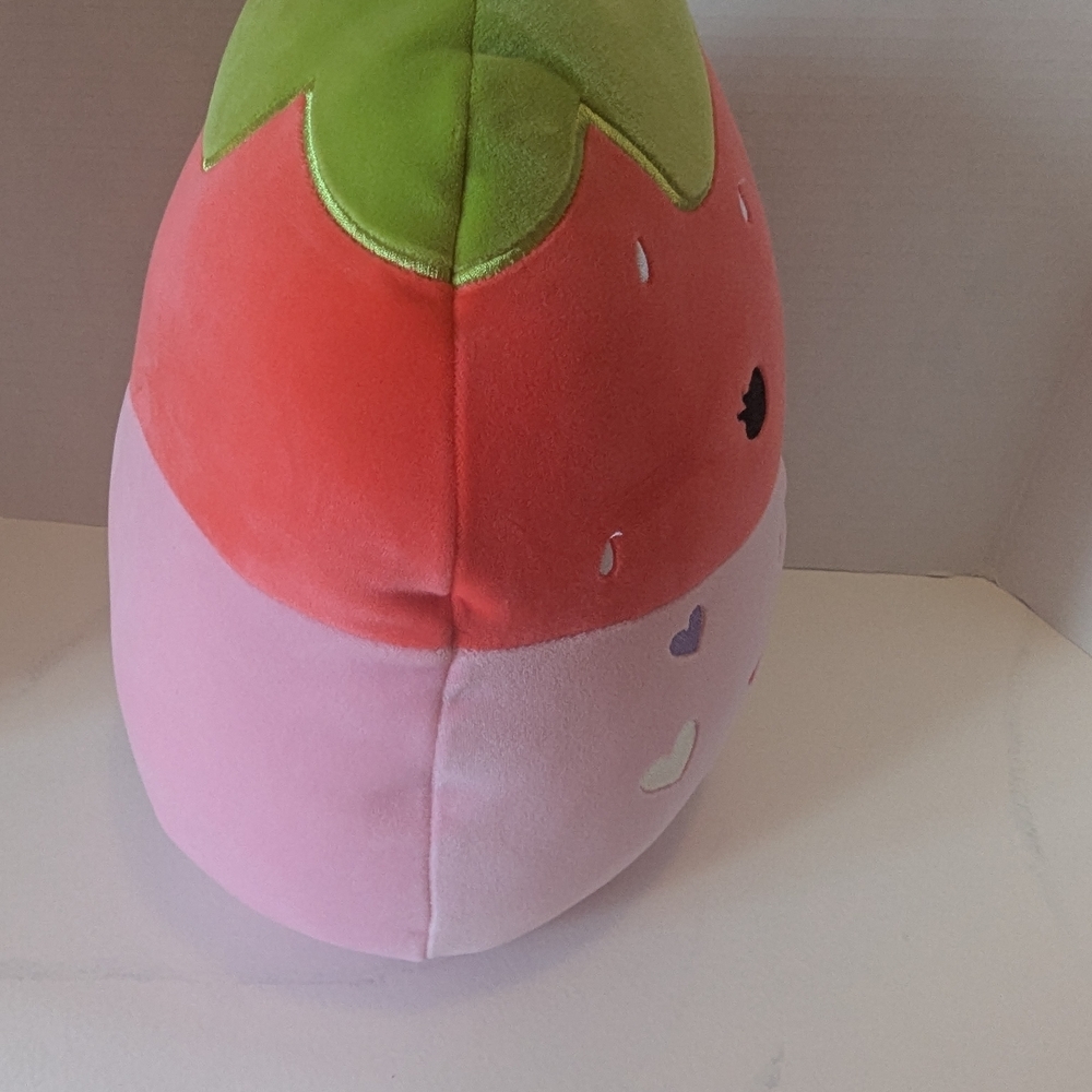 Original Squishmallows Scarlet Strawberry Valentine Plush - Red and Pink- NWT - Picture 7 of 9